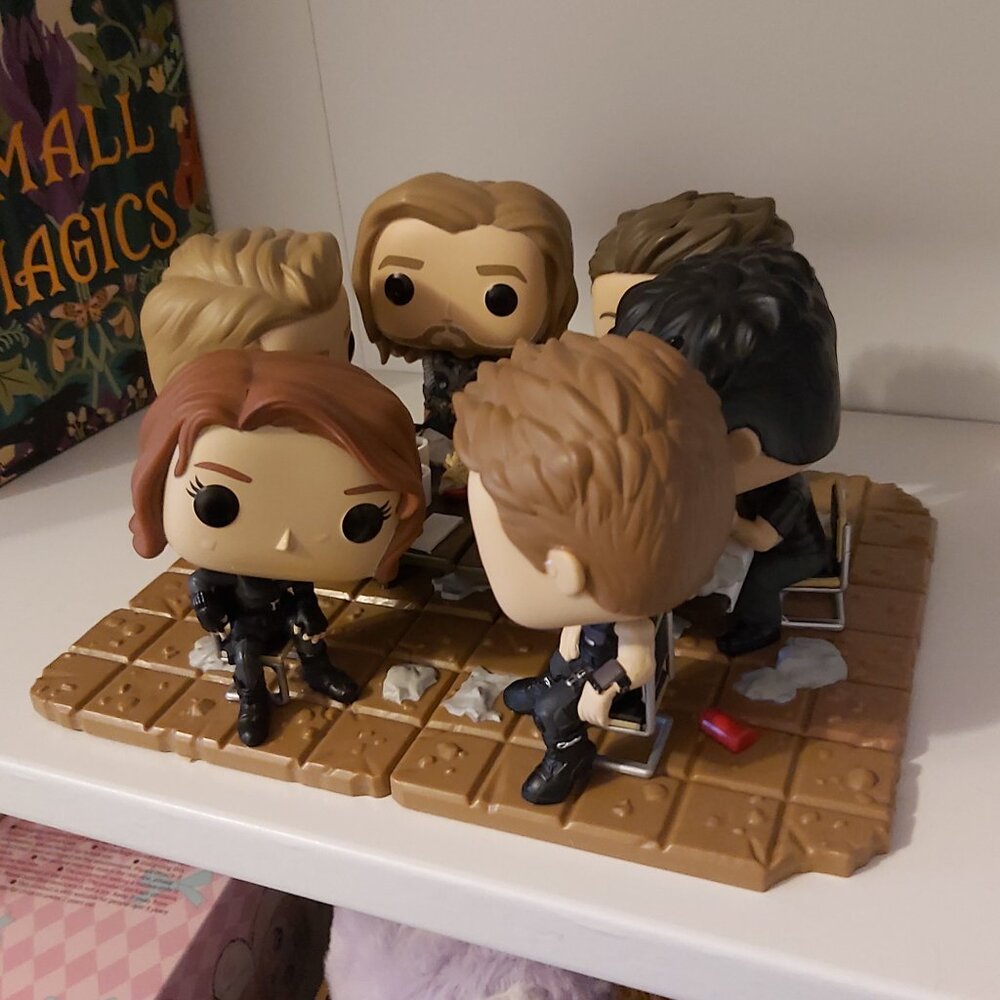 No box Funko Pop Avengers Victory Shawarma Series Fullset